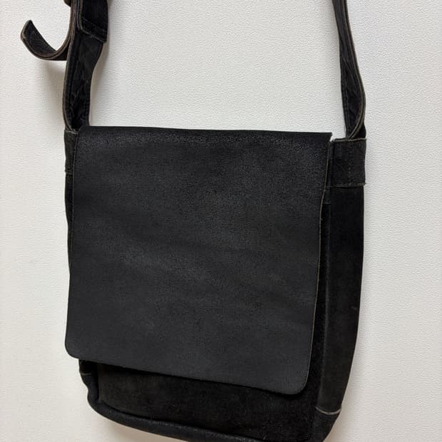 요시다 포터 스웨이드 크로스백