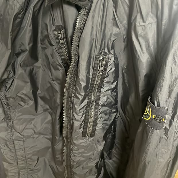 스톤아일랜드 바람막이 100