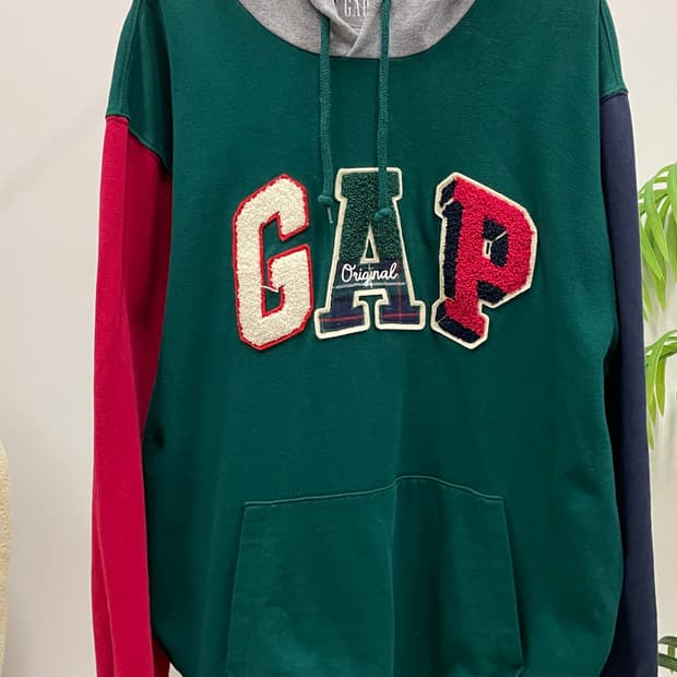 GAP갭 스펠아웃 패치 멀티컬러 후드