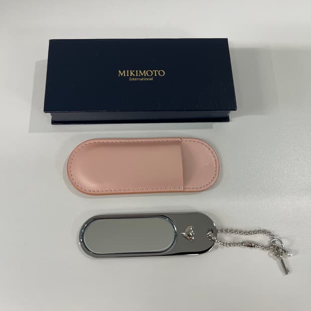 미키모토 펄 휴대용 하트 키 참 미니 컴팩트 거울 키링 MIKIMOTO