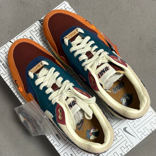 나이키 카시나 에어맥스1 SP 원앙 새상품