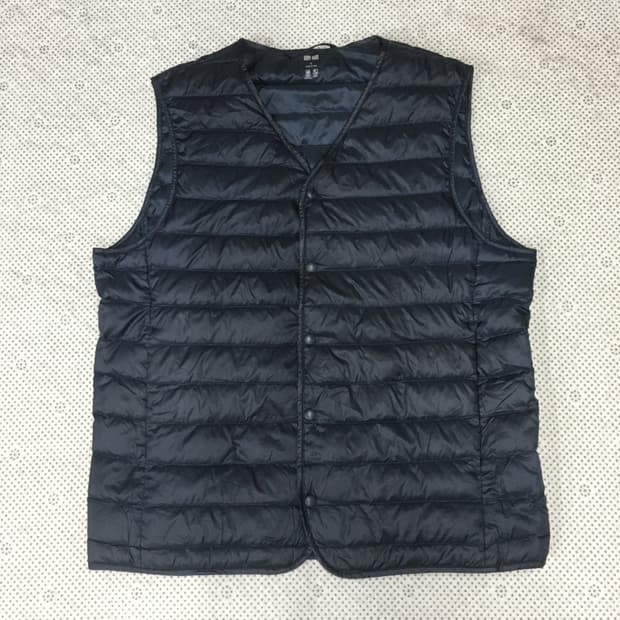 유니클로 울트라라이트 패딩조끼 BB11