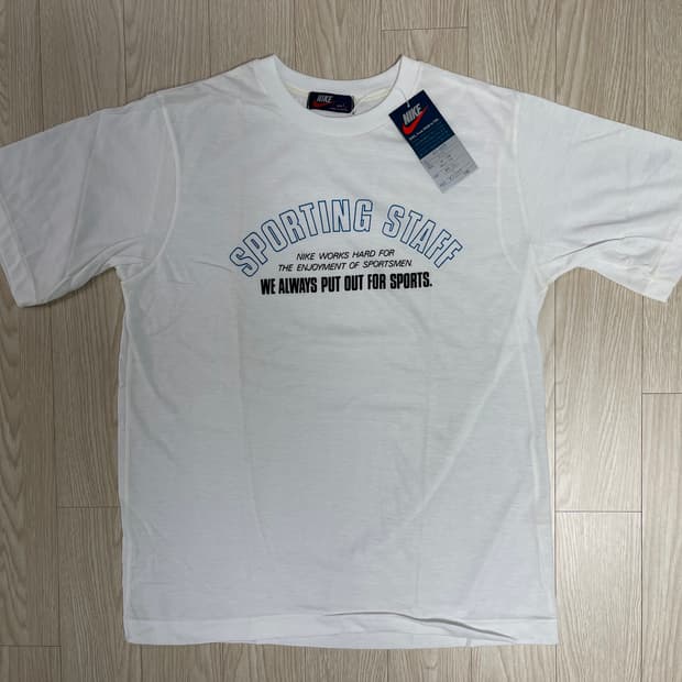 나이키 80s 올드 숏 슬리브 티셔츠NIKE OLD 1984