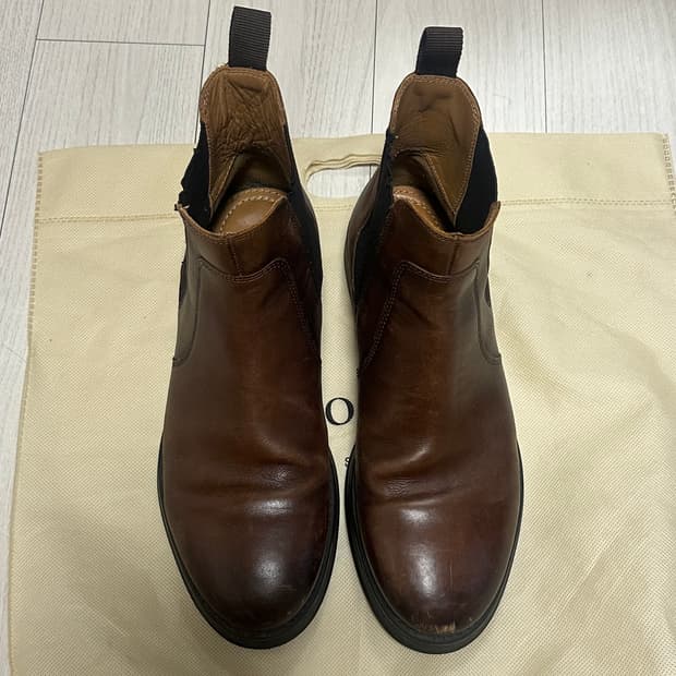 자라 레더 첼스부츠 275