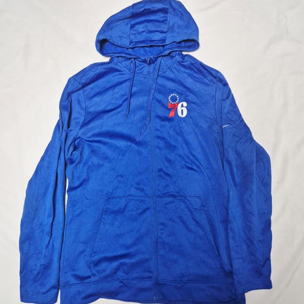 필라델피아 식서스 후드티 팝니다 