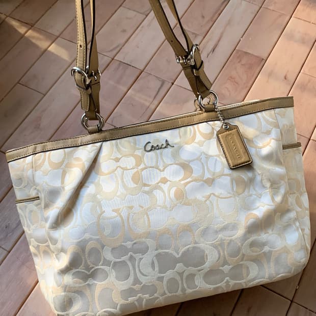 S급 🍋 Coach 레몬 컬러 숄더백