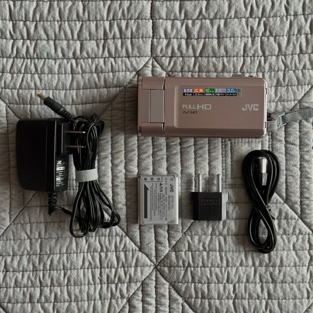 풀구성 JVC GZ-V590 핑크캠코더 빈티지캠코더 핑크디카 빅터 소니