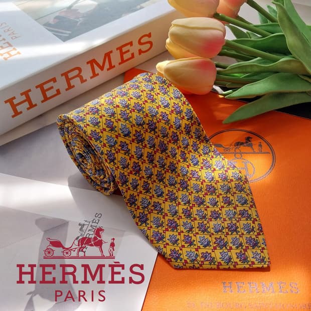 에르메스 머스타드 트리 패턴 넥타이 9.2cm B등급 K2590