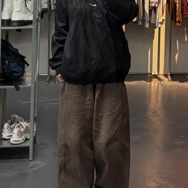 나이키 올드스쿨 체스트 블랙웜업 A3223