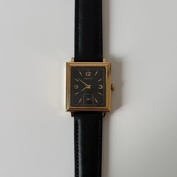 1980s Black Small Seconds Ladies Quartz