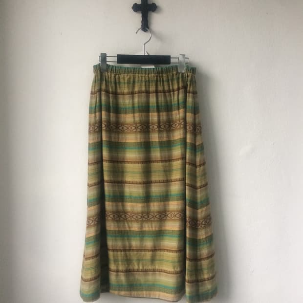 Ethnic mood stripe pattern skirt