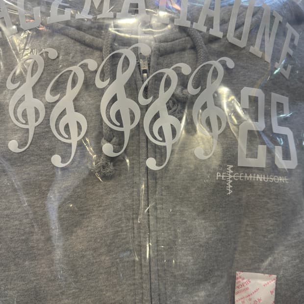 피마원 마마 피스마마원 후드 집업 새상품 팔아요 