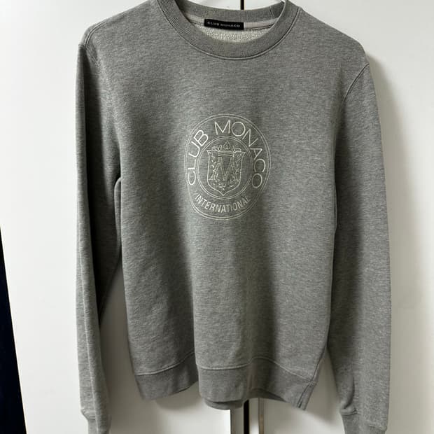 큽럽 모나코 맨투맨