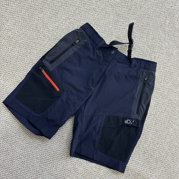 60 디스커버리 기능성 5부 팬츠 0409D