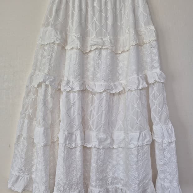 화이트 캉캉 스커트 