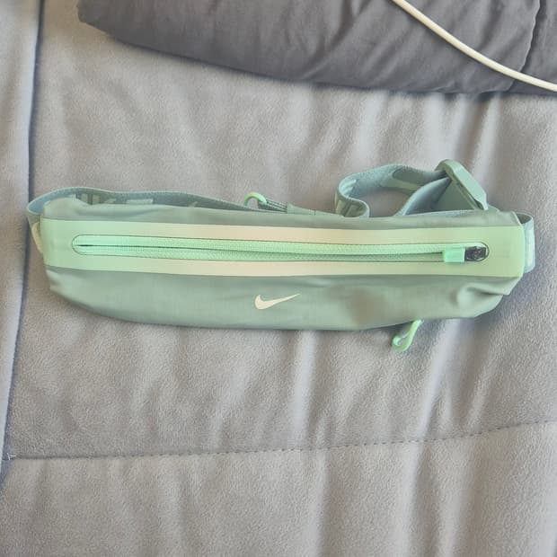 나이키 슬림 러닝 웨이스트백