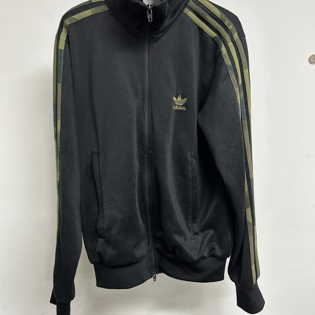 아디다스 카모 집업 S