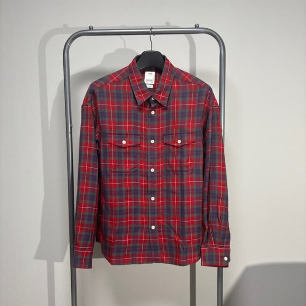 2) visvim 비즈빔 24SS 파이오니어 셔츠