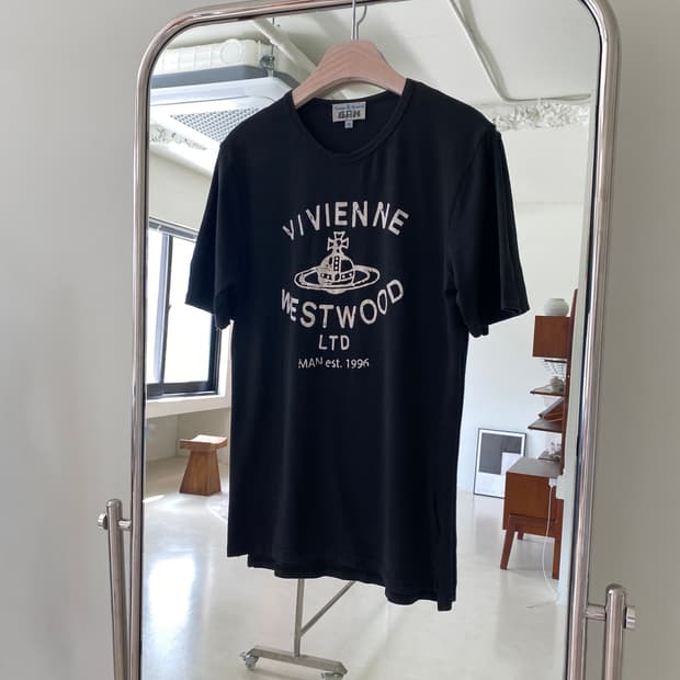 비비안웨스트우드 orb 반팔