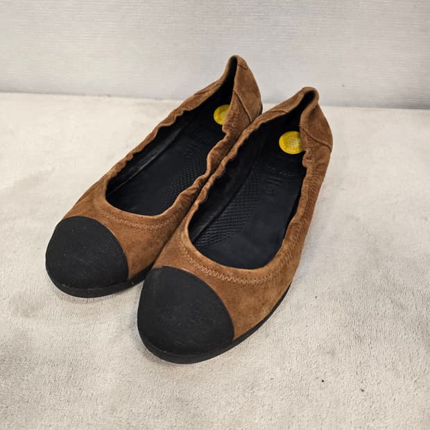 핏플랍 발레리나 플랫 슈즈 스웨이드 브라운/블랙 37 (235)