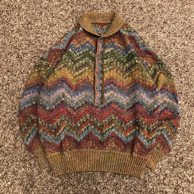 미쏘니 멀티컬러 패턴 카라 니트 