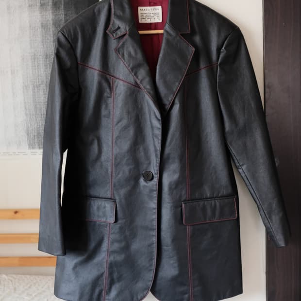 네이크스 서울 비건 레더 오버사이즈 자켓 s