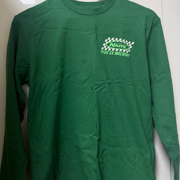 데우스 나이토 롱 슬리브