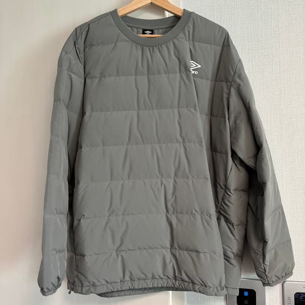 엄브로 오리털 다운 패딩맨투맨