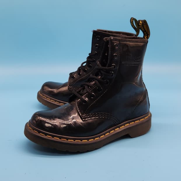 oo 닥터마틴 1460 여성워커부츠225