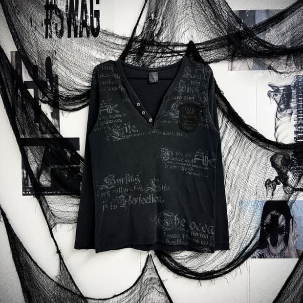 00s printing patch detail longsleeve