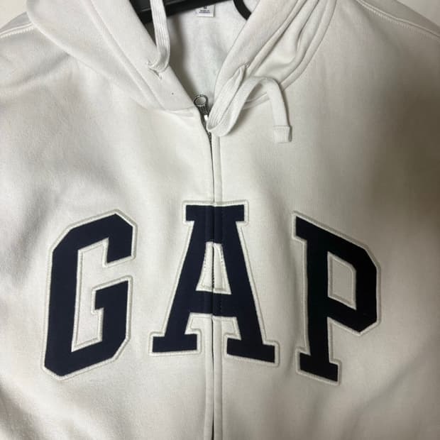 갭 화이트 후드집업