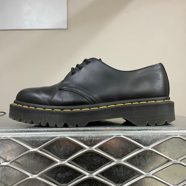 닥터마틴 1461 벡스 스무스 블랙 uk7 (gr-4699)