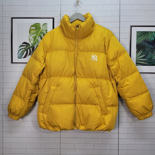 MLB 뉴욕 양키스 빅로고 다운 숏 패딩 자켓 점퍼 90사이즈