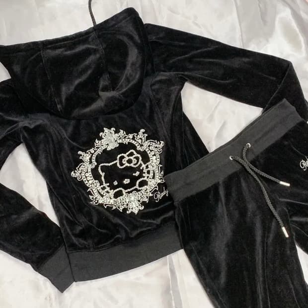 헬로키티 트레이닝 셋업