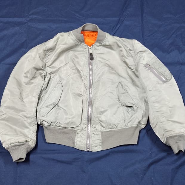 70s Alpha Industry Ma-1 made in usa