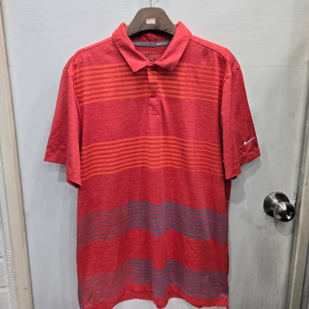 L,100 )) NIKE golf 나이키 골프 카라 반팔티셔츠! 팔옆로고