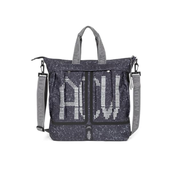 이스트팩 어콜드월 토트백