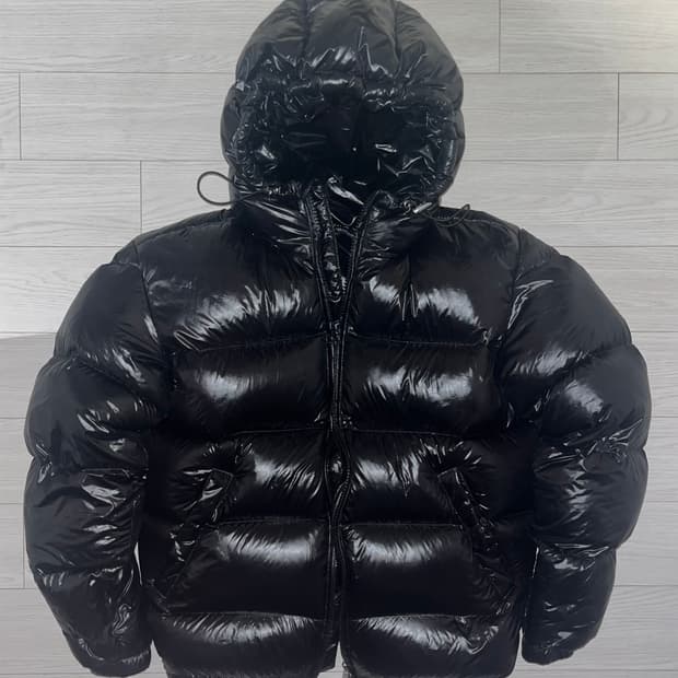 자라 유광패딩 팝니다