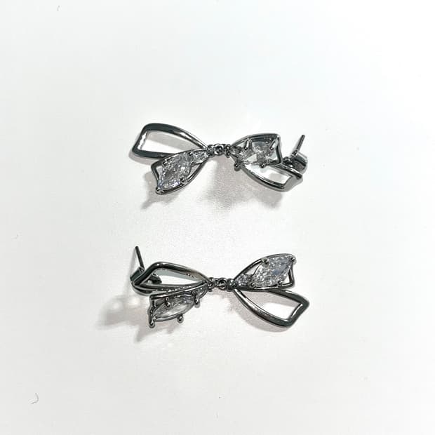 샵페어리 크리스탈 리본 이어링