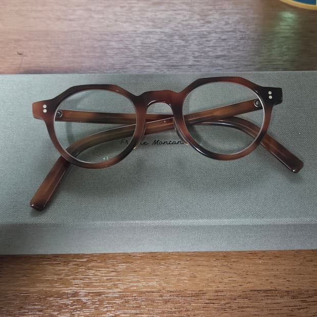 프레임몬타나 FM7