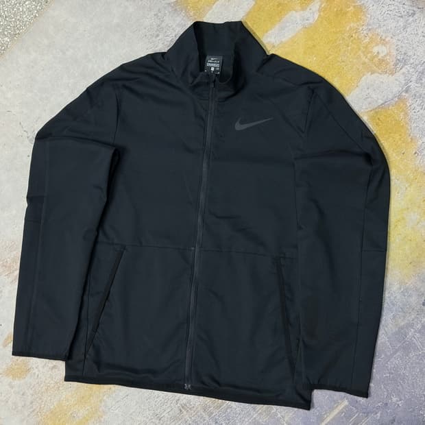 나이키 드라이핏 블랙 트랙자켓 m