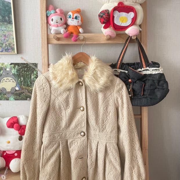 모리걸 빈티지 리즈리사 Liz Lisa 퍼 카라 코트 🤍💛🌸