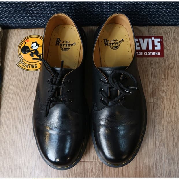 dr martens 닥터마틴 3홀
270
