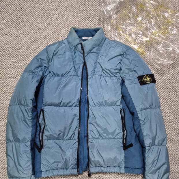 정품 스톤아일랜드 크링클랩스 패딩자켓 M-95