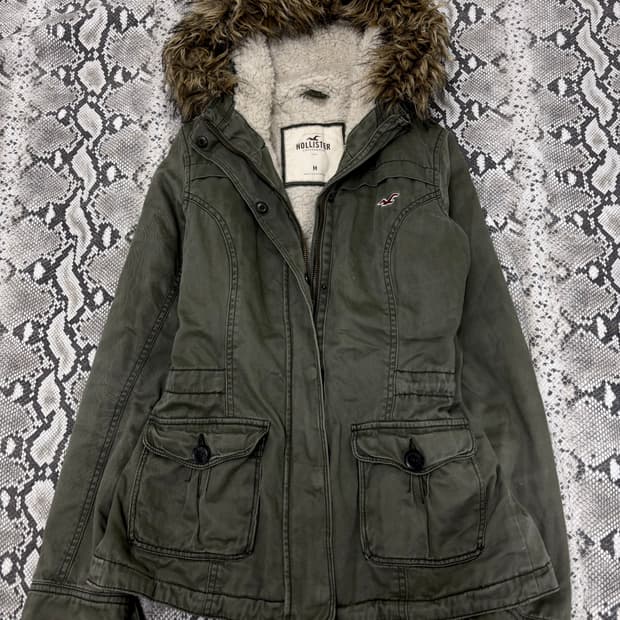 “Holister”Y2K Mood Khaki Fur Jacket