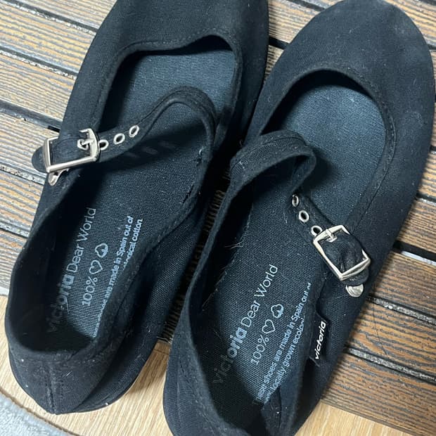 빅토리아슈즈/ 로이끄