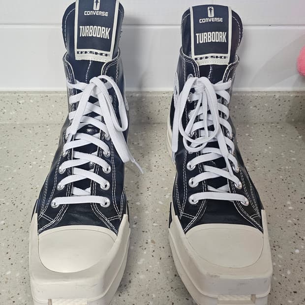 컨버스 터보다크 척 70 하이 다크쉐도우 블랙 래커 데님 270