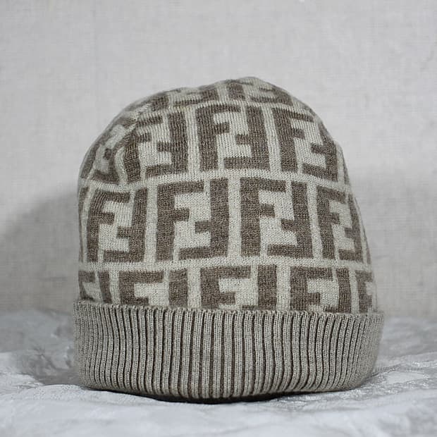 Fendi 팬디 비니( 50)