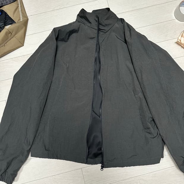 슬릭앤이지 og로키자켓 차콜 2사이즈