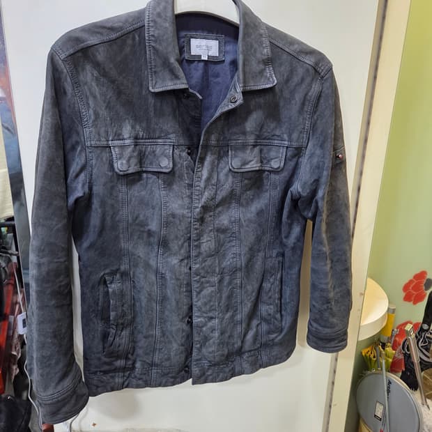 시리즈 가죽 트러커